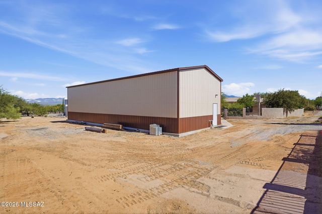 1338 W Bosque Dr, Sahuarita, AZ 85629