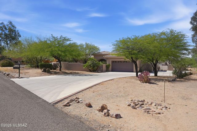 1338 W Bosque Dr, Sahuarita, AZ 85629