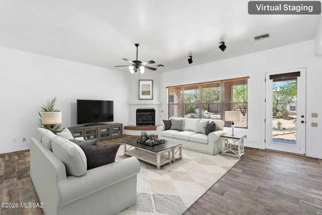 1338 W Bosque Dr, Sahuarita, AZ 85629