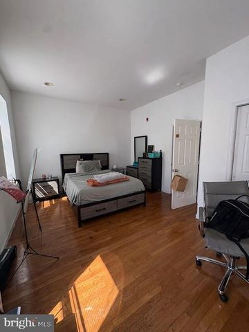 1729 W MASTER ST, Philadelphia, PA 19121