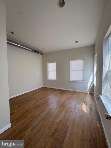 1729 W MASTER ST, Philadelphia, PA 19121