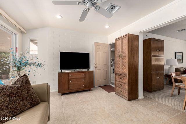 10217 W ANDOVER Avenue, Sun City, AZ 85351