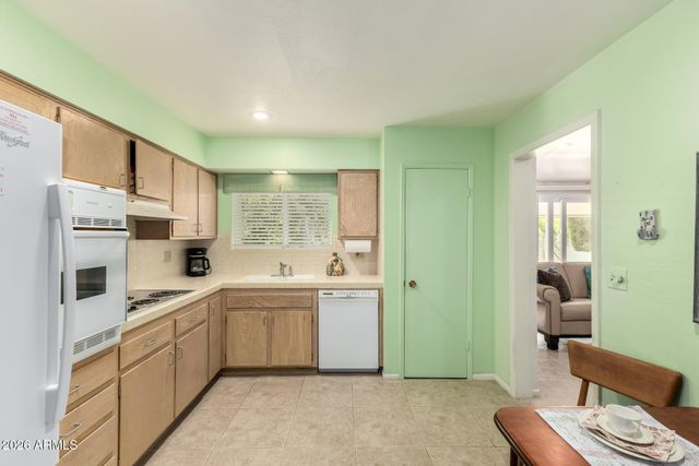 10217 W ANDOVER Avenue, Sun City, AZ 85351