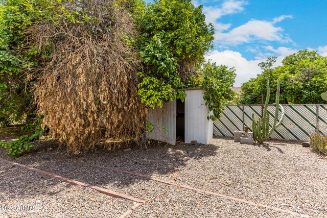 10217 W ANDOVER Avenue, Sun City, AZ 85351