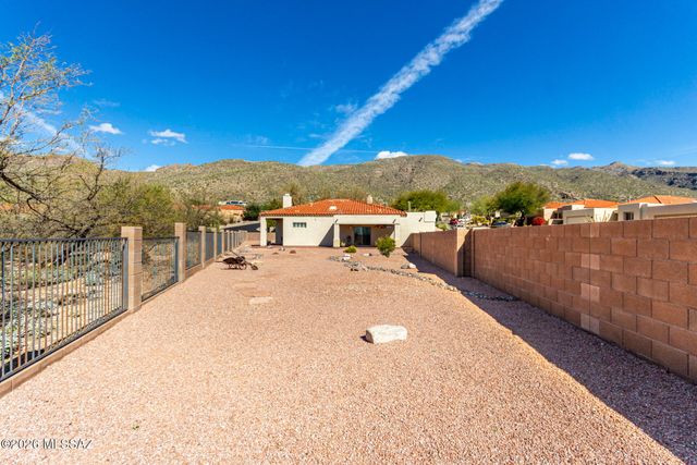 5335 N Canyon Rise Place, Tucson, AZ 85749