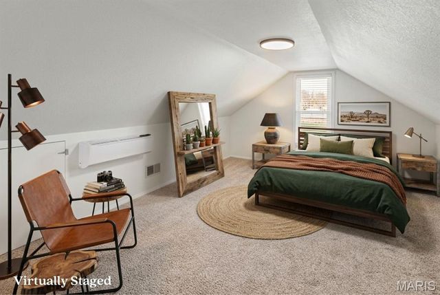 1008 6th Street, Highland, IL 62249