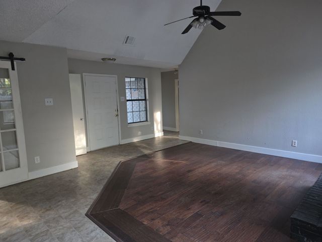 8105 Courageous Drive, Rowlett, TX 75089