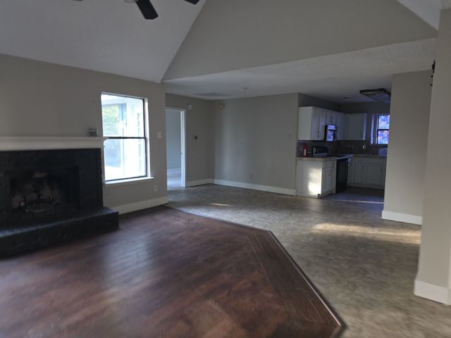 8105 Courageous Drive, Rowlett, TX 75089