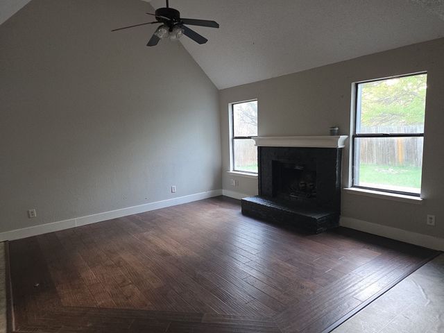 8105 Courageous Drive, Rowlett, TX 75089