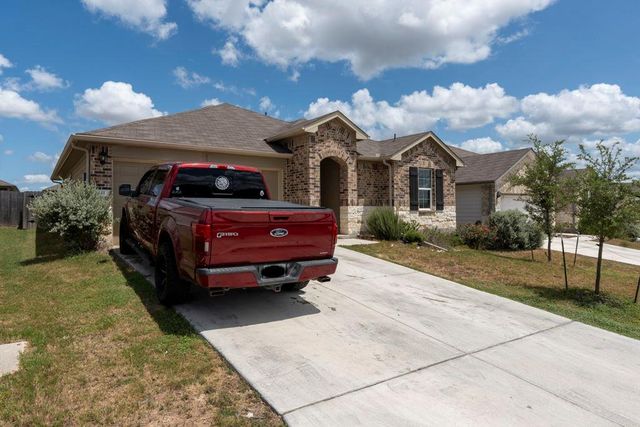 841 Indian Mallow, Seguin, TX 78155