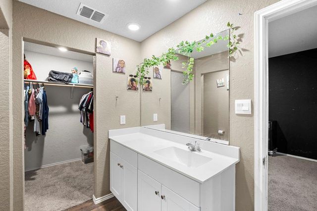 841 Indian Mallow, Seguin, TX 78155