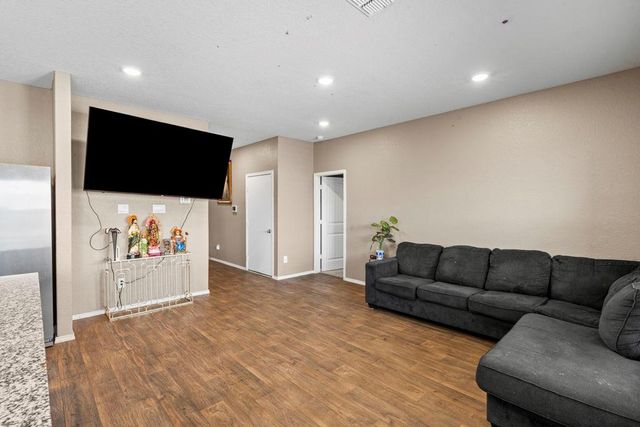 841 Indian Mallow, Seguin, TX 78155