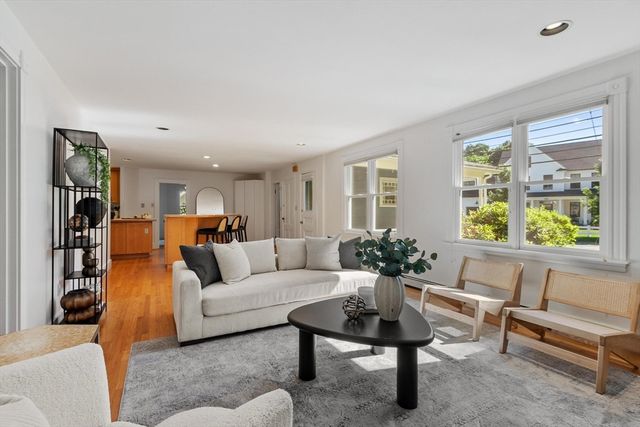132 Cottage Street, Concord, MA 01742