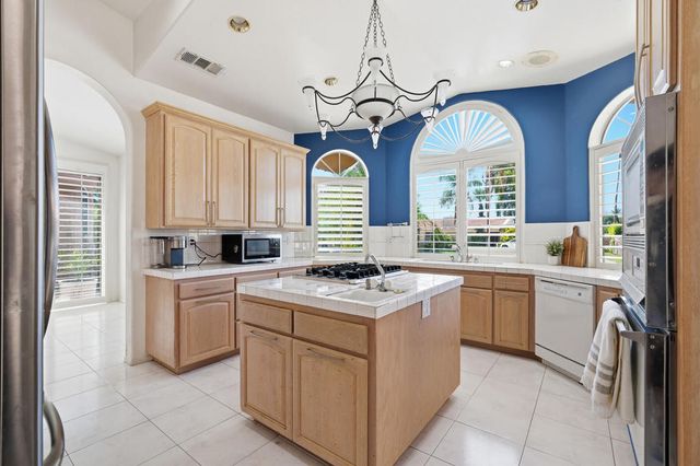 78840 Martinique Drive, Bermuda Dunes, CA 92203