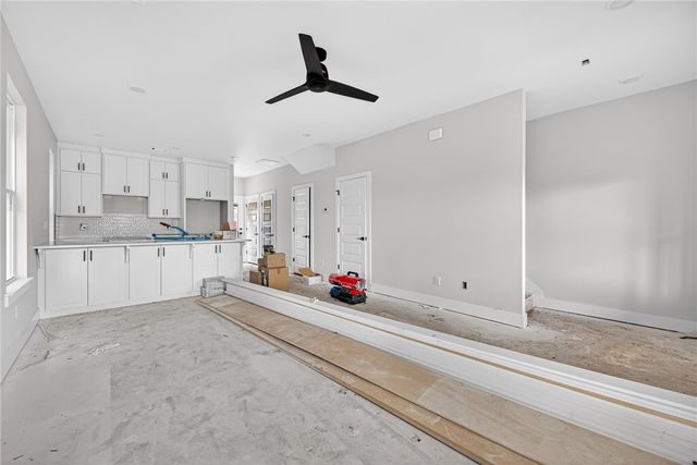 1362 S Yampa Bend, Fayetteville, AR 72701