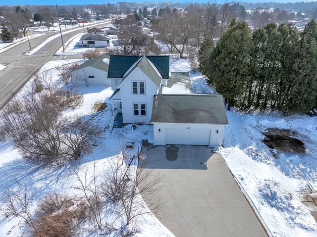 3247 Main AVENUE, Sheboygan, WI 53083