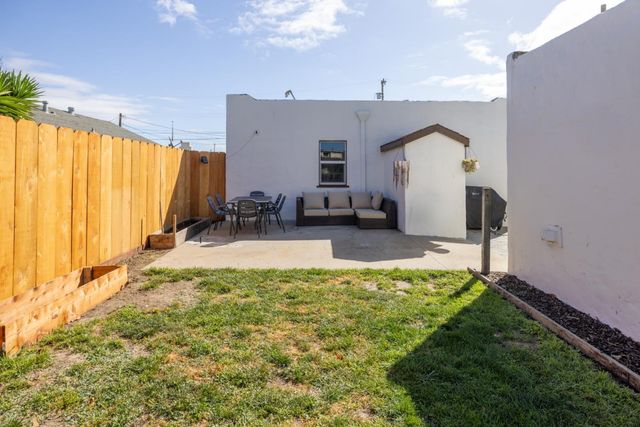 62 Buena Vista Street, Salinas, CA 93901