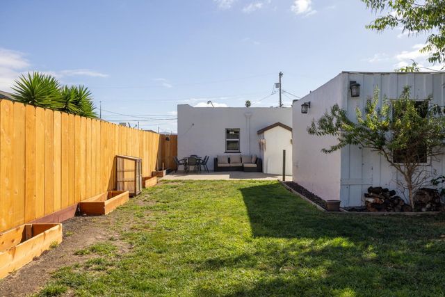 62 Buena Vista Street, Salinas, CA 93901
