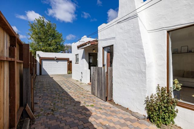 62 Buena Vista Street, Salinas, CA 93901