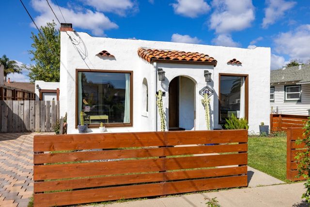 62 Buena Vista Street, Salinas, CA 93901