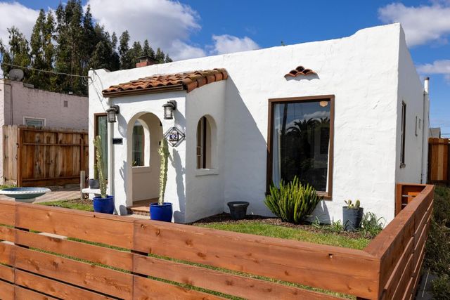 62 Buena Vista Street, Salinas, CA 93901