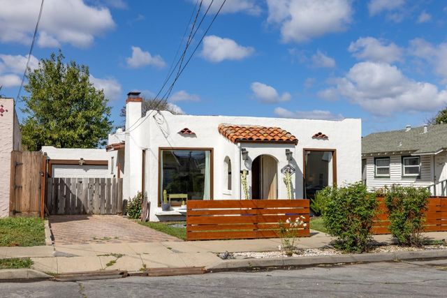 62 Buena Vista Street, Salinas, CA 93901