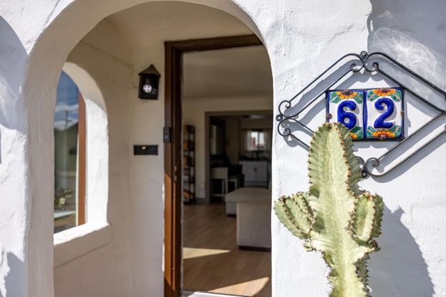 62 Buena Vista Street, Salinas, CA 93901