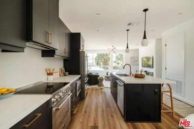 3852 N Emery Lane, Los Angeles, CA 90065