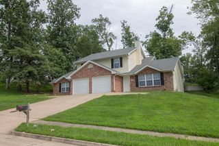 5321 GODAS CIR, Columbia, MO 65202