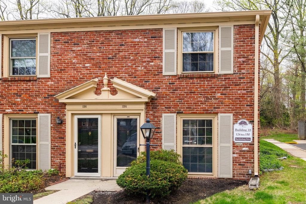 124 MACKLENBURG DR, Penllyn, PA 19422