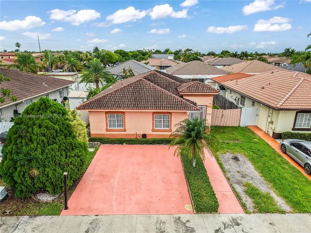 19730 NW 78th Path, Hialeah, FL 33015