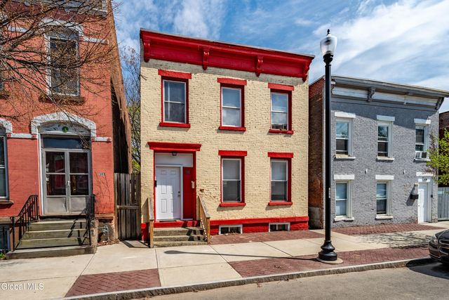 304 2nd Street, Troy, NY 12180