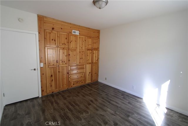 3694 Berwick Drive, La Canada Flintridge, CA 91011