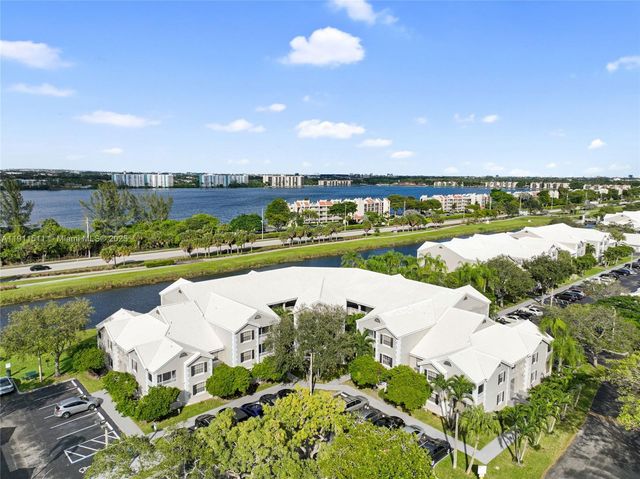 2871 N Oakland Forest Dr 210, Oakland Park, FL 33309