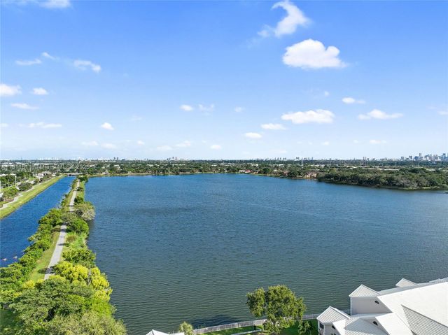 2871 N Oakland Forest Dr 210, Oakland Park, FL 33309