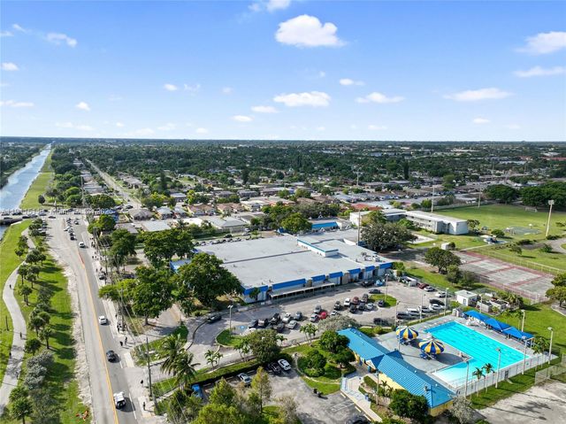 2871 N Oakland Forest Dr 210, Oakland Park, FL 33309