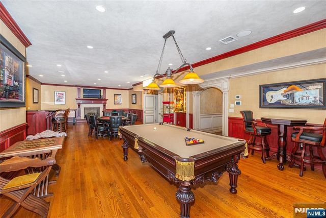 6 Adams Road, Saddle River, NJ 07458
