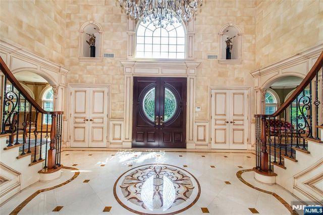 6 Adams Road, Saddle River, NJ 07458