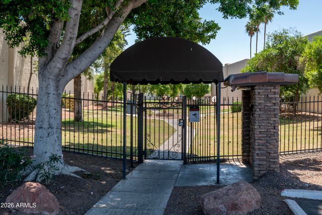 3825 E CAMELBACK Road 269, Phoenix, AZ 85018