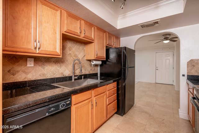 3825 E CAMELBACK Road 269, Phoenix, AZ 85018