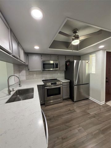 14911 Wunderlich Drive 1012, Houston, TX 77069