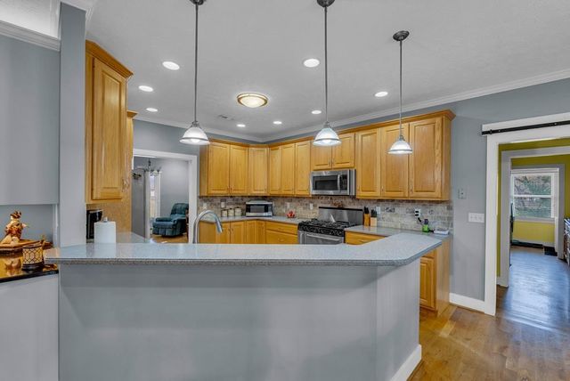 147 Sunrise Ridge Dr, Sparta, TN 38583