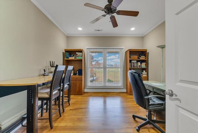 147 Sunrise Ridge Dr, Sparta, TN 38583