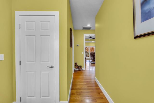 147 Sunrise Ridge Dr, Sparta, TN 38583