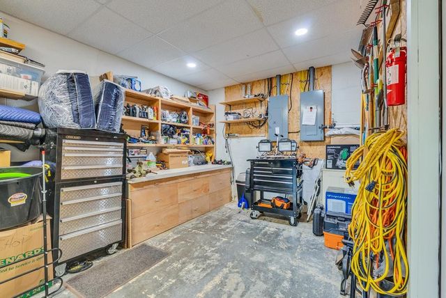 147 Sunrise Ridge Dr, Sparta, TN 38583