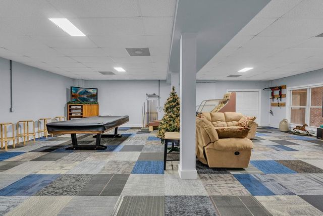 147 Sunrise Ridge Dr, Sparta, TN 38583