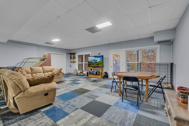 147 Sunrise Ridge Dr, Sparta, TN 38583