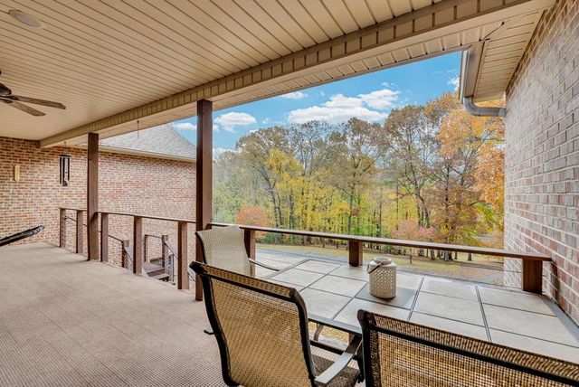 147 Sunrise Ridge Dr, Sparta, TN 38583