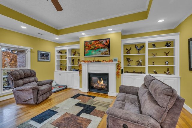 147 Sunrise Ridge Dr, Sparta, TN 38583