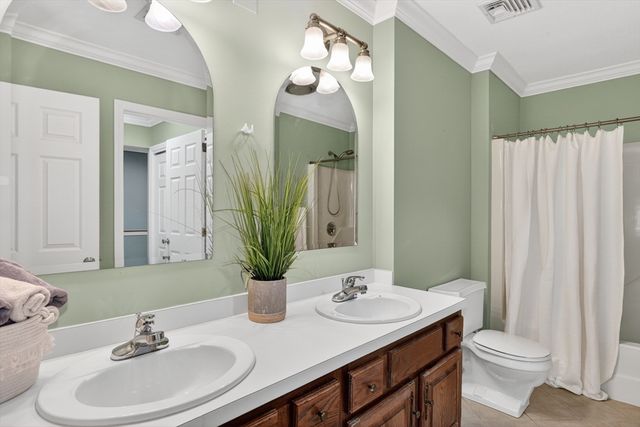 41 Laurelwood Drive 41, Hopedale, MA 01747
